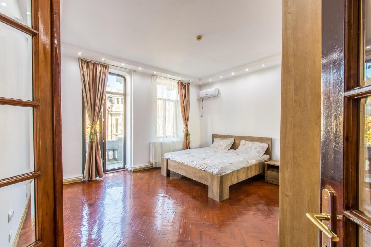 Apartment Faryna Βουκουρέστι Εξωτερικό φωτογραφία